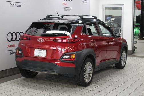 2021 Hyundai KONA SEL