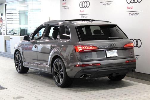 2026 Audi Q7 55 Premium