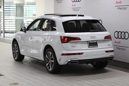 2025 Audi Q5 45 S line quattro Premium