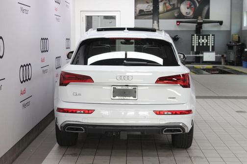 2025 Audi Q5 45 S line quattro Premium
