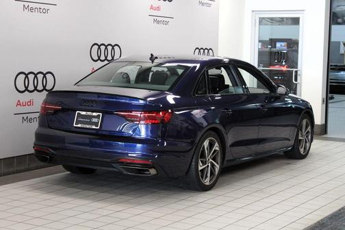 Navarra Blue Metallic 2023 Audi A4 45 S line Premium Plus