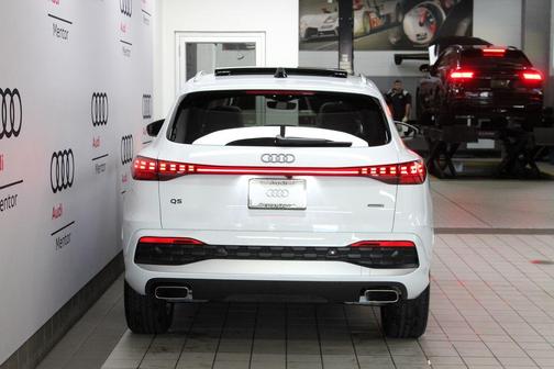 2025 Audi Q5 2.0T quattro Premium