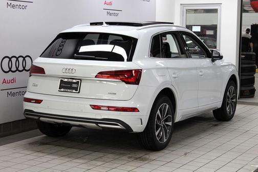 2021 Audi Q5 40 Premium Plus