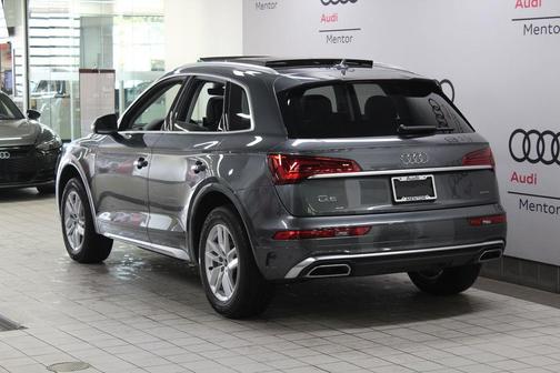 2023 Audi Q5 45 S line quattro Premium