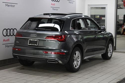 2023 Audi Q5 45 S line quattro Premium