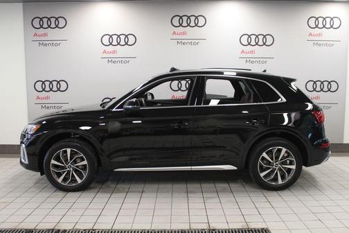 2023 Audi Q5 45 S line quattro Premium