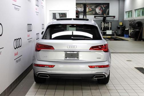 2022 Audi Q5 45 S line quattro Premium