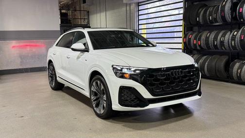 2026 Audi Q8 Premium Plus