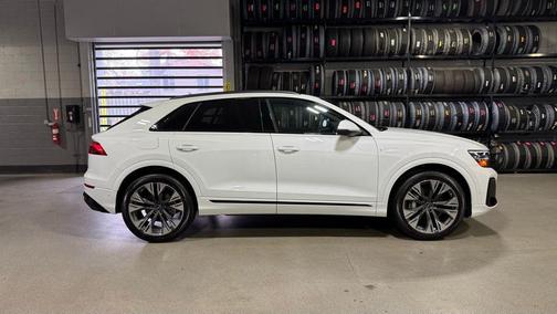 2026 Audi Q8 Premium Plus