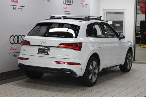 2024 Audi Q5 40 Premium