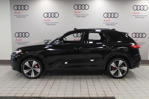 2025 Audi SQ5 3.0T quattro Premium
