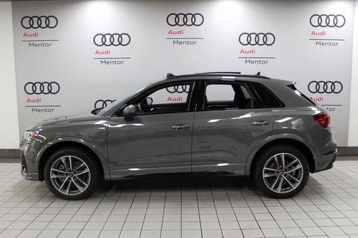 2025 Audi Q3 45 S line Premium
