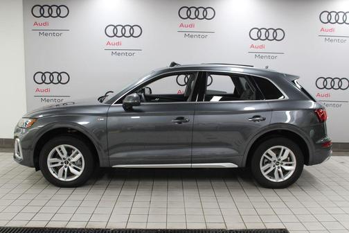 2024 Audi Q5 45 S line quattro Premium