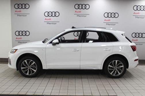 2022 Audi Q5 45 S line quattro Premium