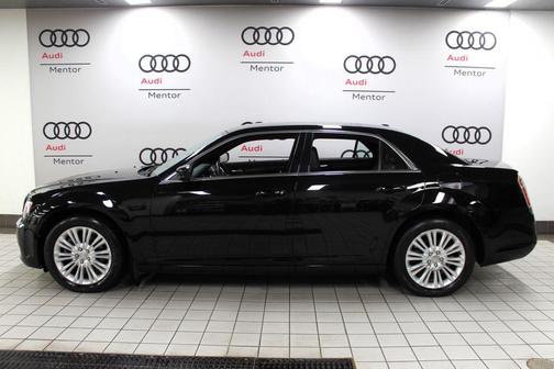 2013 Chrysler 300 Base