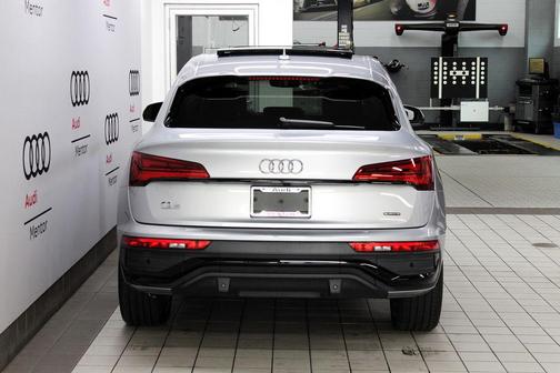 2023 Audi Q5 45 S line Premium Plus