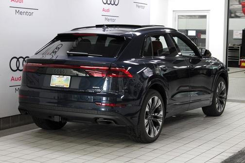 2025 Audi Q8 55 Premium