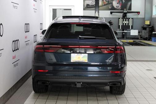 2025 Audi Q8 55 Premium