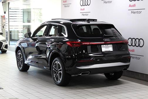 2025 Audi Q5 2.0T quattro Premium