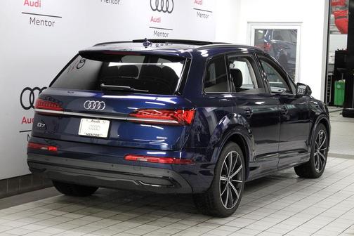 2020 Audi Q7 55 Prestige
