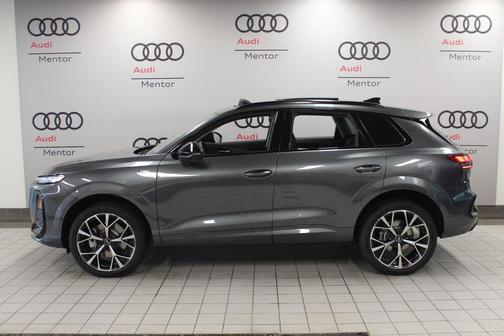 2026 Audi Q3 S line
