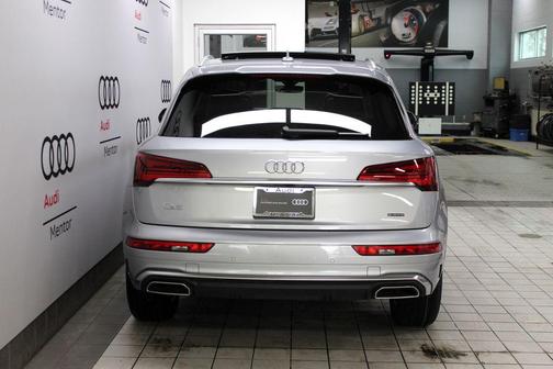 2023 Audi Q5 45 S line quattro Premium
