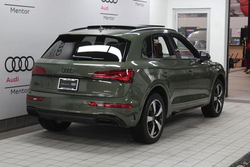 2023 Audi Q5 45 S line Premium Plus