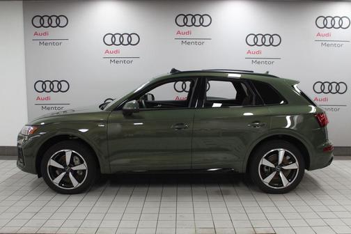 2023 Audi Q5 45 S line Premium Plus
