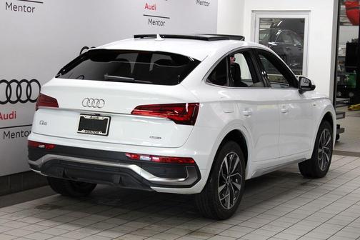 2023 Audi Q5 45 S line quattro Premium