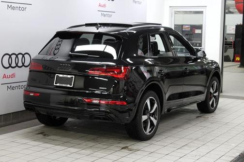 2024 Audi Q5 45 S line quattro Premium