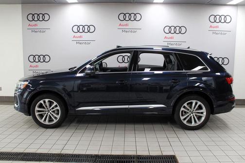 2025 Audi Q7 55 Premium Plus