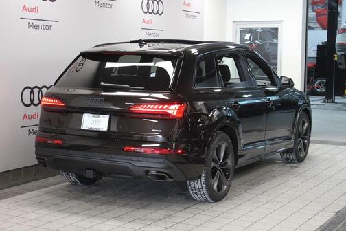 2026 Audi Q7 55 Premium