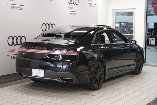 Black Metallic 2020 Lincoln MKZ Reserve