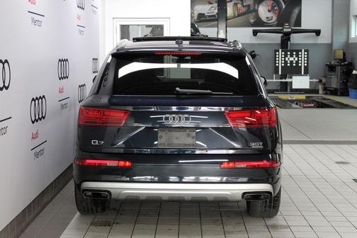 2017 Audi Q7 3.0T Premium Plus