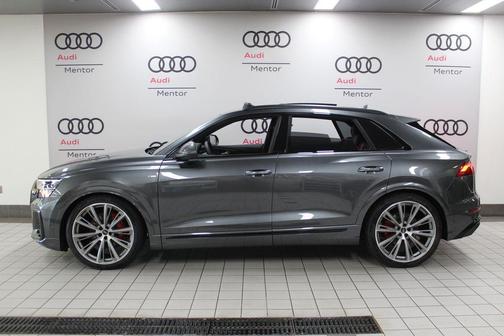 2026 Audi Q8 Prestige