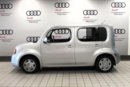 Chrome Silver Metallic 2011 Nissan Cube 1.8