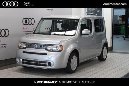 Chrome Silver Metallic 2011 Nissan Cube 1.8
