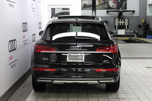 2023 Audi Q5 40 Premium