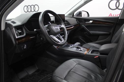 2018 Audi Q5 2.0T Premium Plus