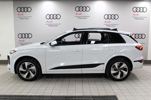 2025 Audi Q6 e-tron Premium