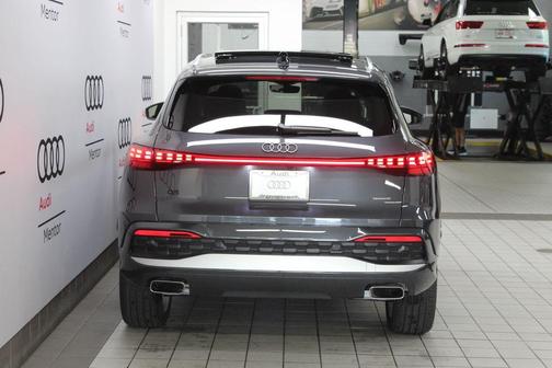 2025 Audi Q5 2.0T quattro Premium