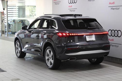 2025 Audi Q5 2.0T quattro Premium