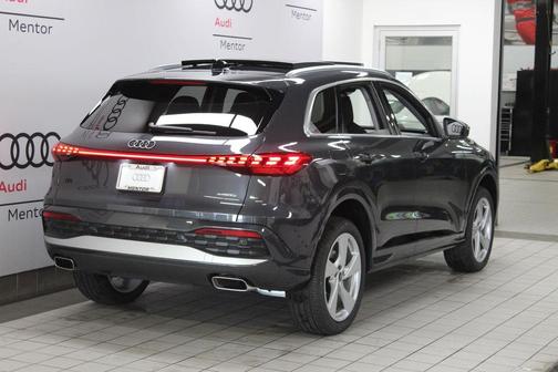 2025 Audi Q5 2.0T quattro Premium
