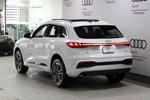 2025 Audi Q5 2.0T quattro Premium
