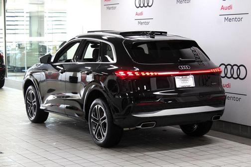 2025 Audi Q5 2.0T quattro Premium
