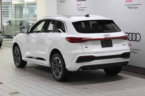 2025 Audi Q5 2.0T quattro Premium