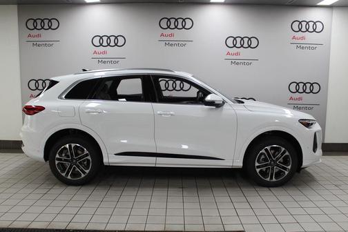 2025 Audi Q5 2.0T quattro Premium