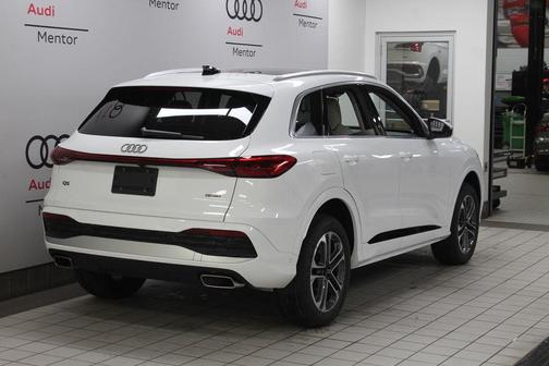 2025 Audi Q5 2.0T quattro Premium