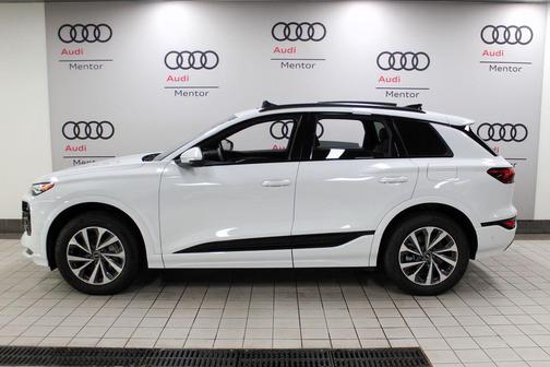 2025 Audi Q6 e-tron Premium