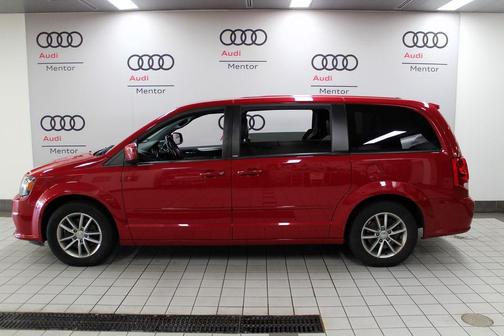 2014 Dodge Grand Caravan R/T